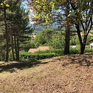 Des Pins , Tallard France